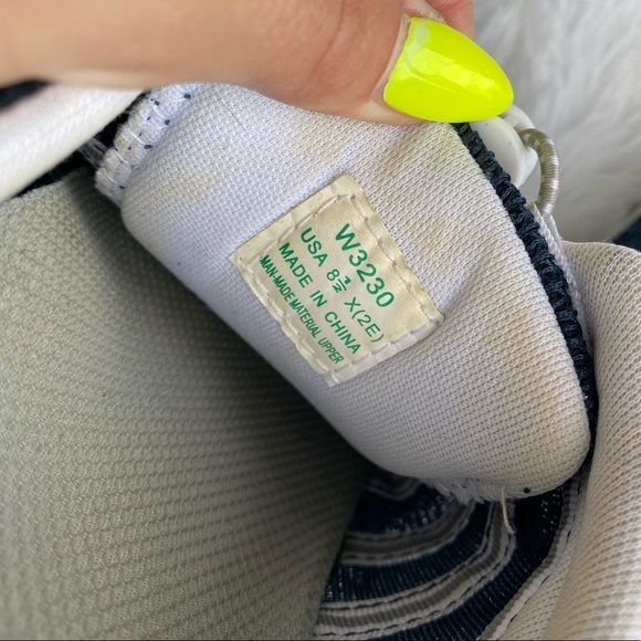 Propet Travel Walker Slides Size 8.5 - Picture 13 of 14